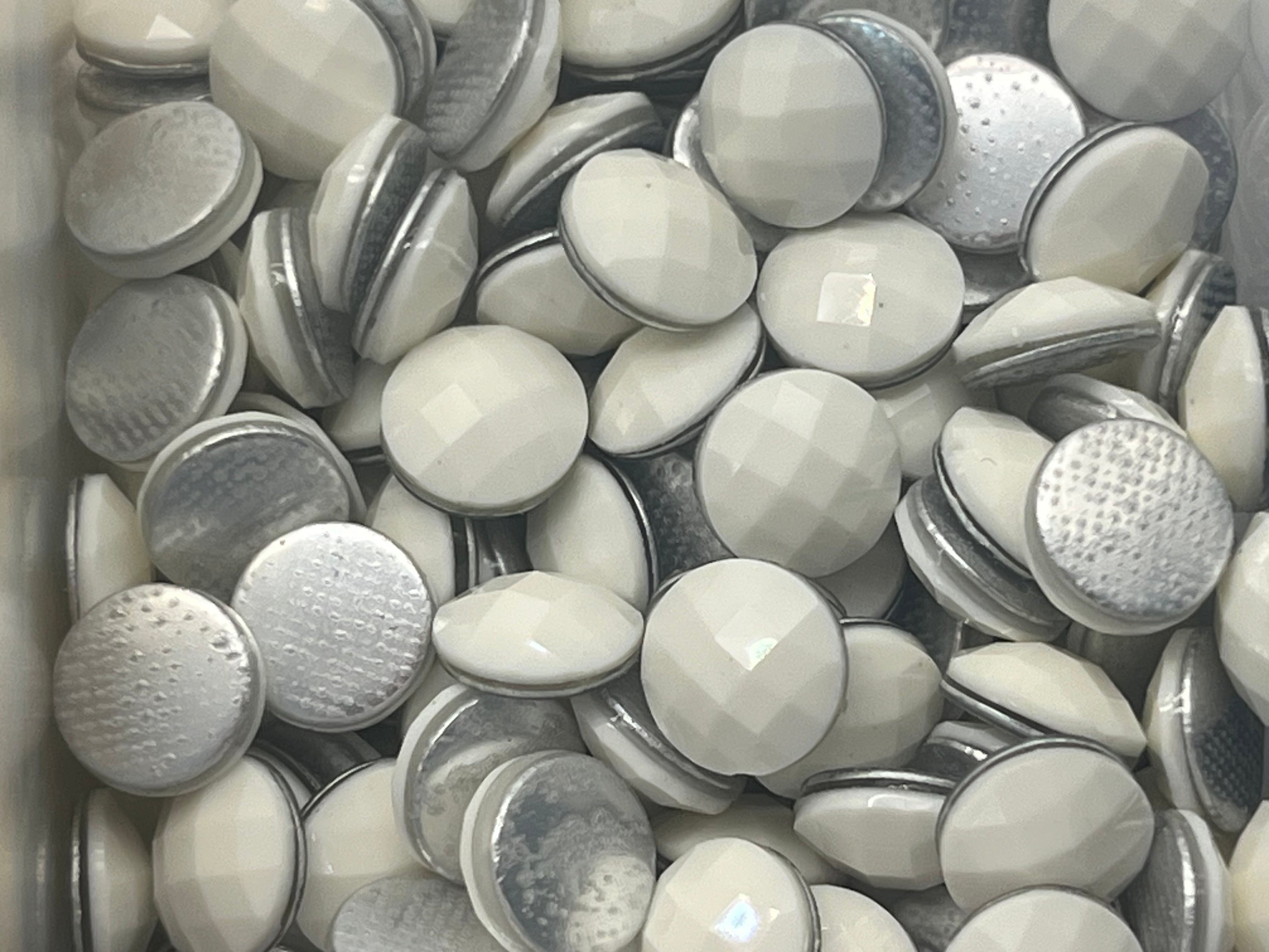 Lead-Free Faceted Resin
