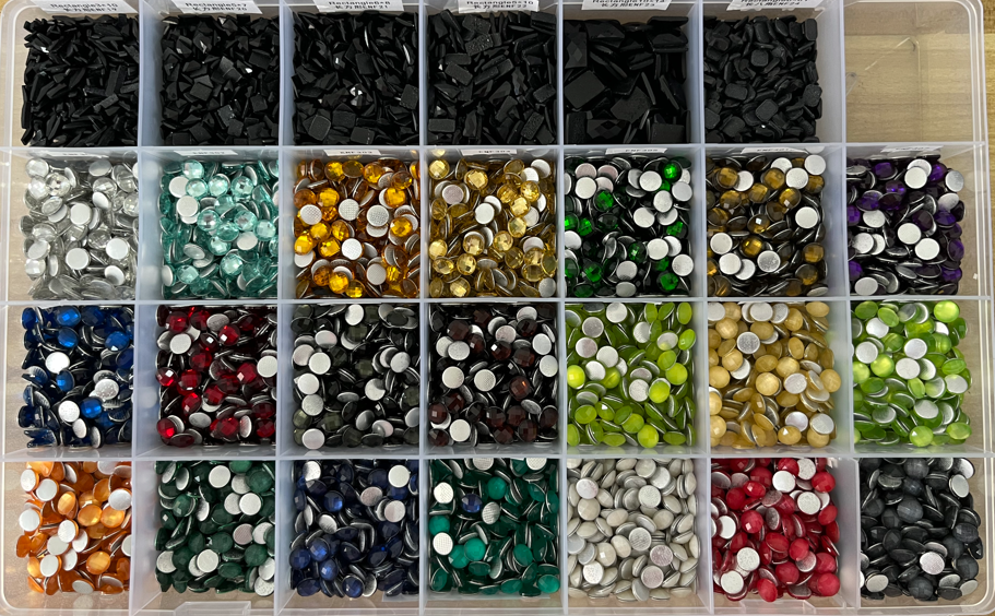 Lead-Free Faceted Resin